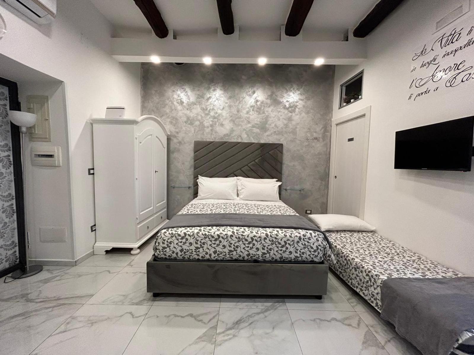 Casa Tolentino Al Centro Di Napoli Villa Dış mekan fotoğraf