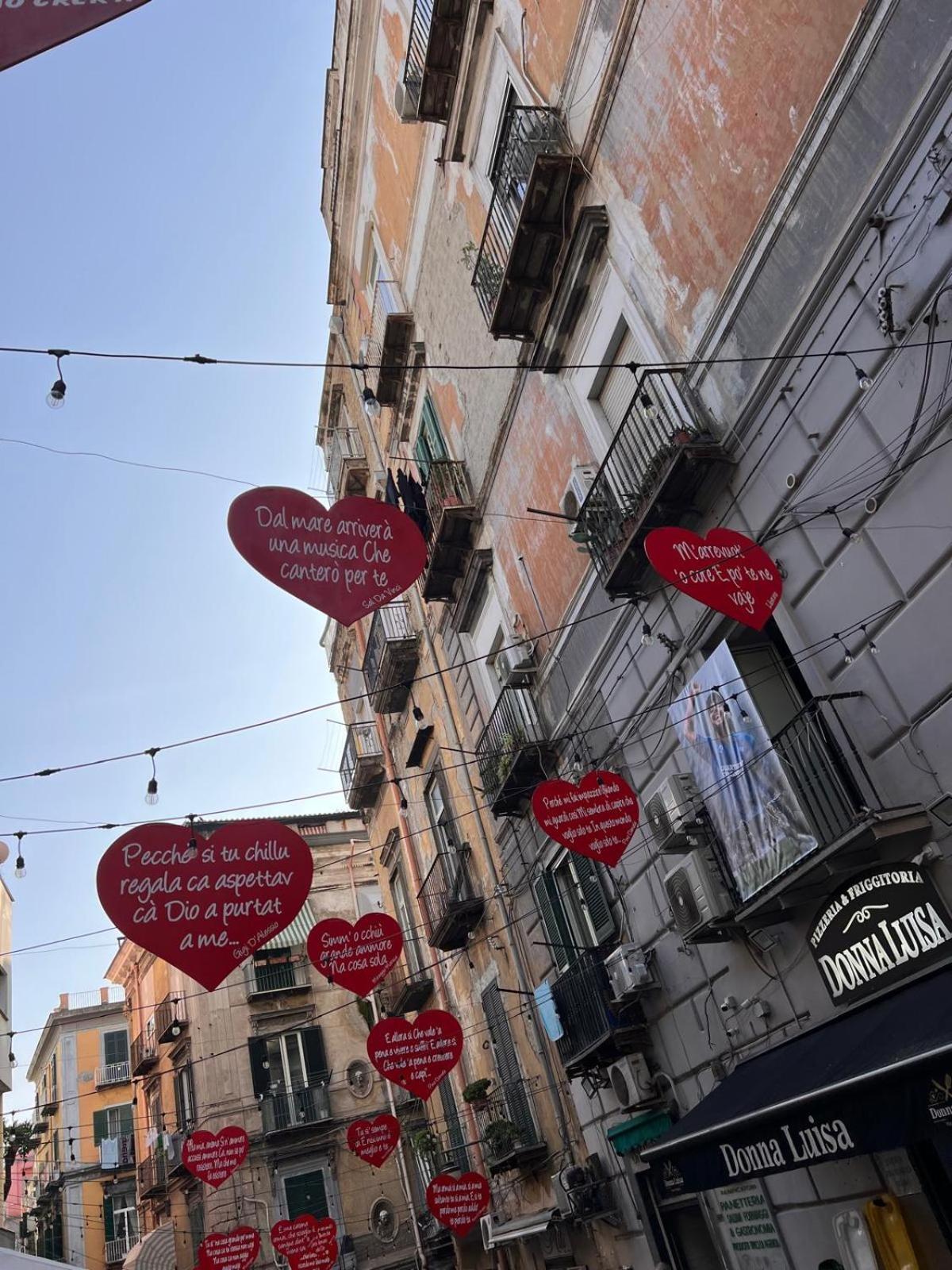 Casa Tolentino Al Centro Di Napoli Villa Dış mekan fotoğraf
